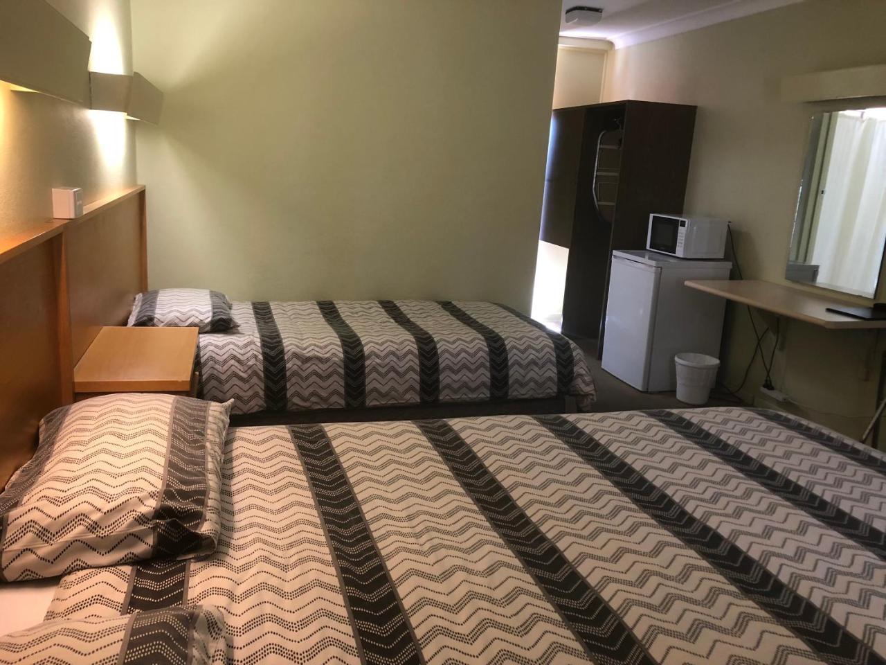 Anna Bella Motel グレン・インズ エクステリア 写真