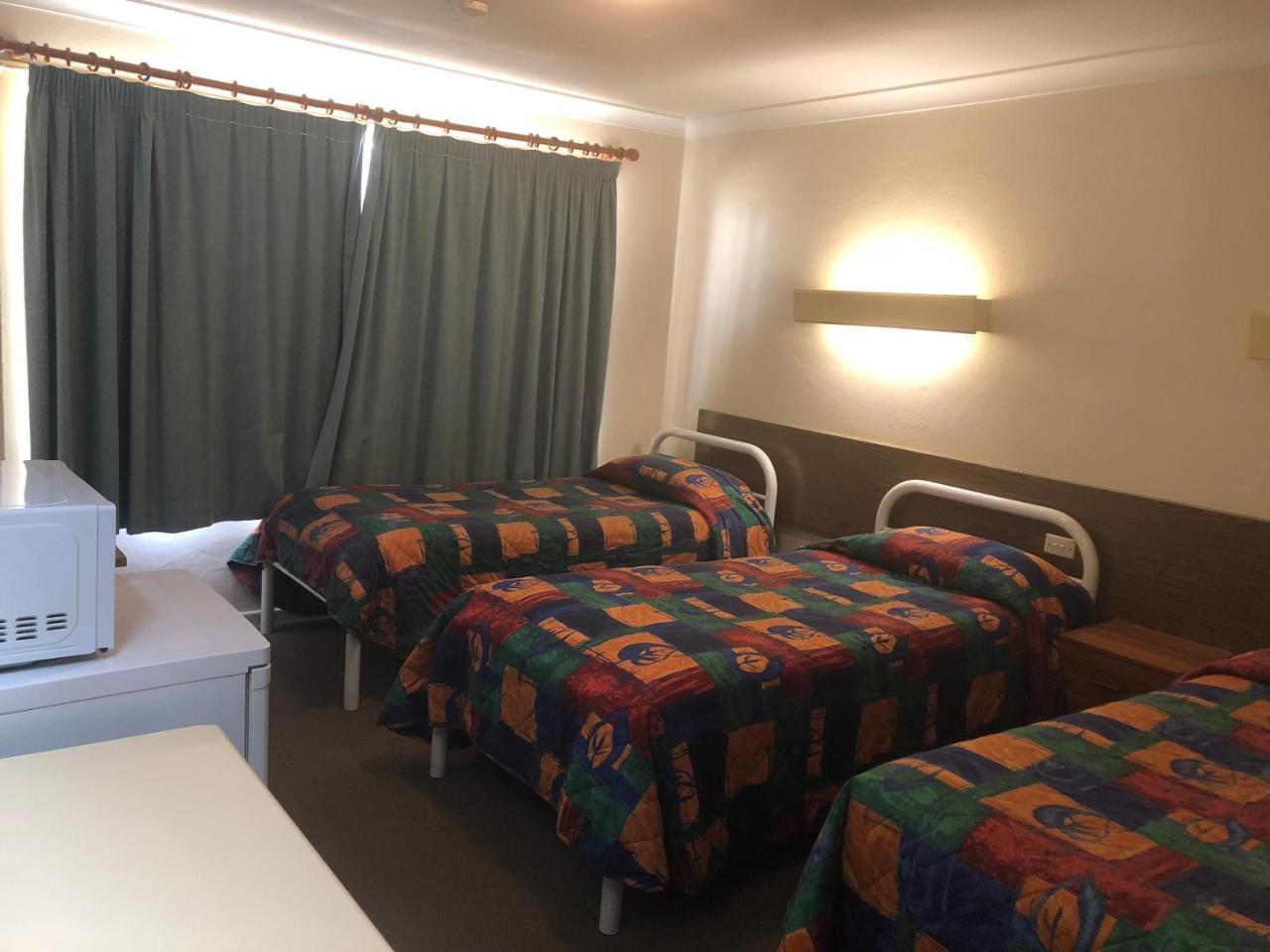 Anna Bella Motel グレン・インズ エクステリア 写真